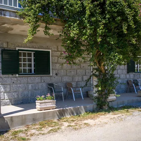 Дом отдыха Afonso's House Geres I *