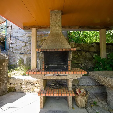 Afonso's House Geres I Дом отдыха Брага